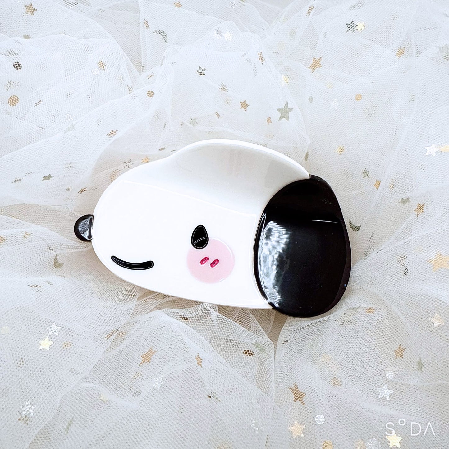 Snoopy Hair Claw
