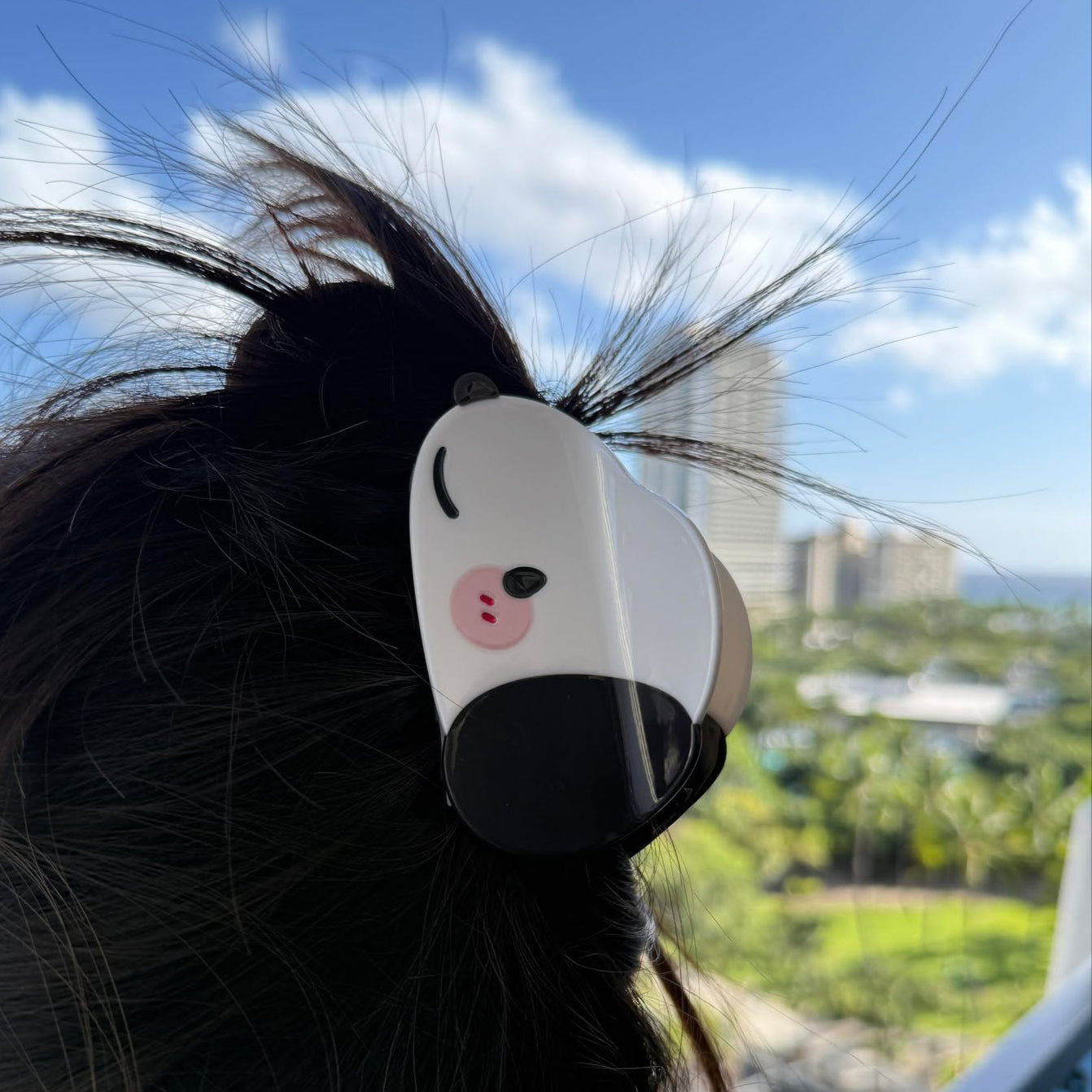 Snoopy Hair Claw