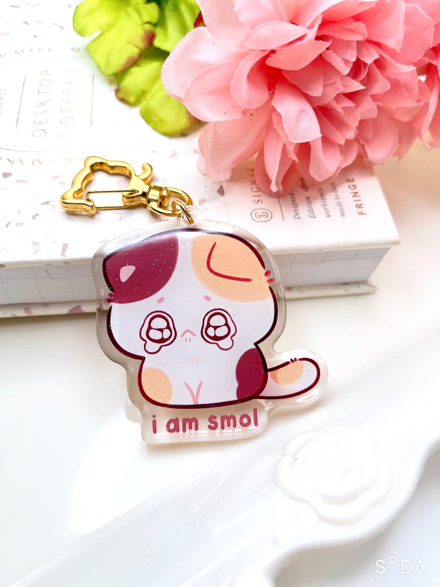 Smol Cat Glitter Keychain