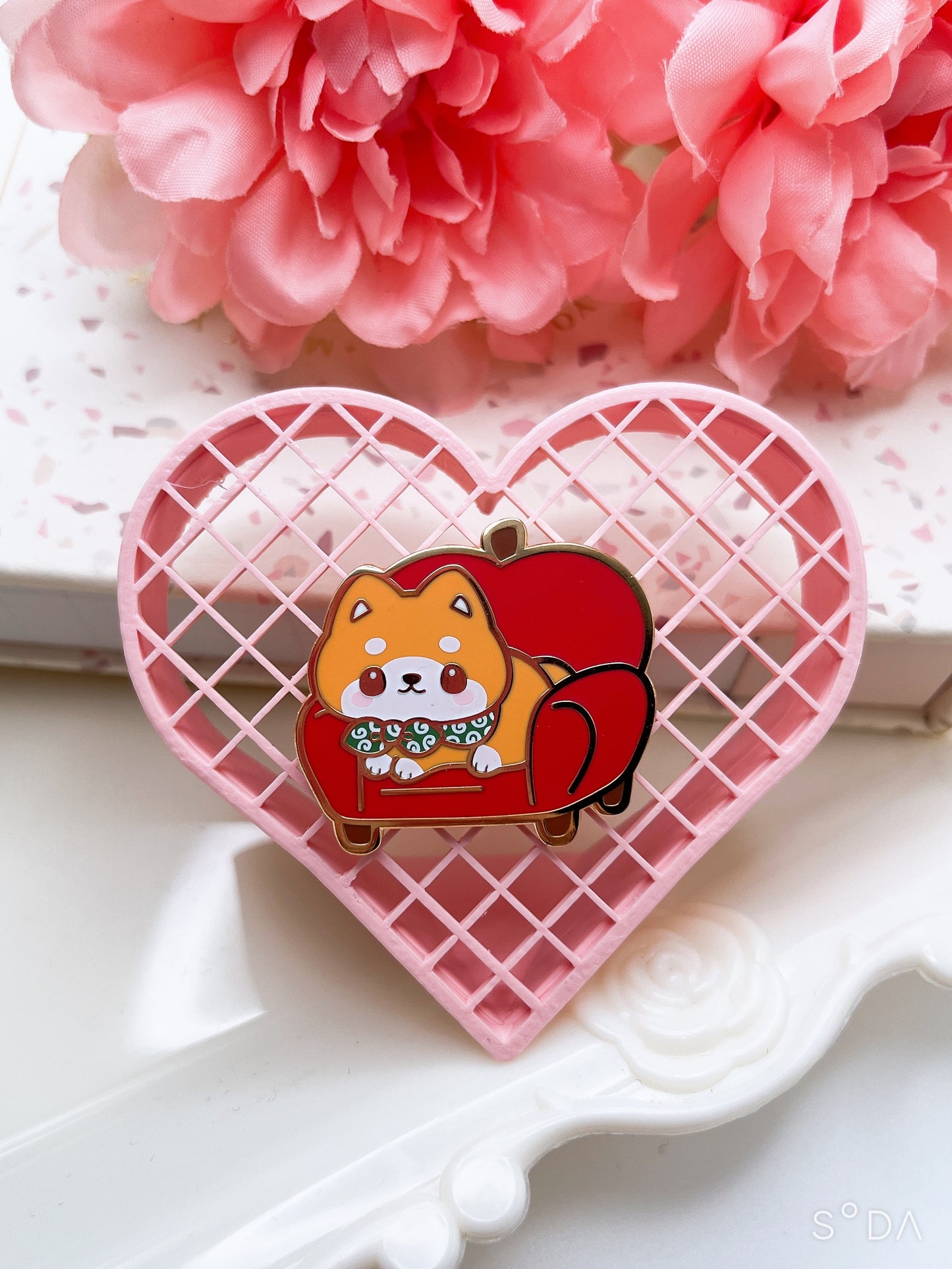 Shiba in Apple Chair Enamel Pin